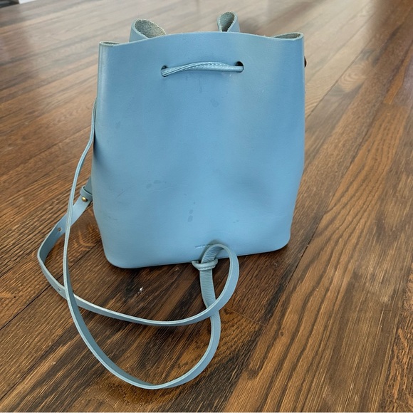 Vere Verto Light Blue Leather Bucket Bag - Picture 4 of 12